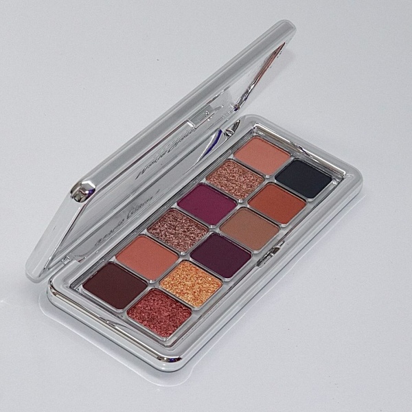 Eye Shadow - Image 5