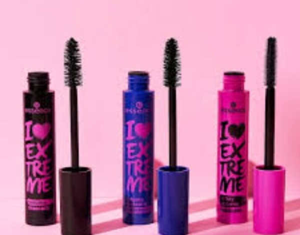 Essence mascara