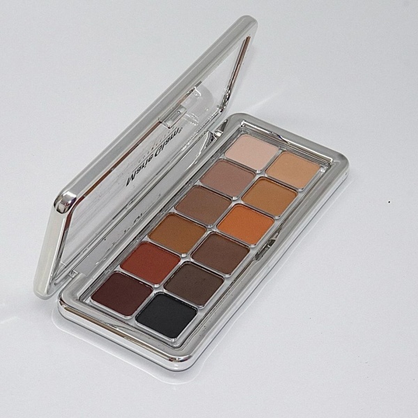 Eye Shadow - Image 4