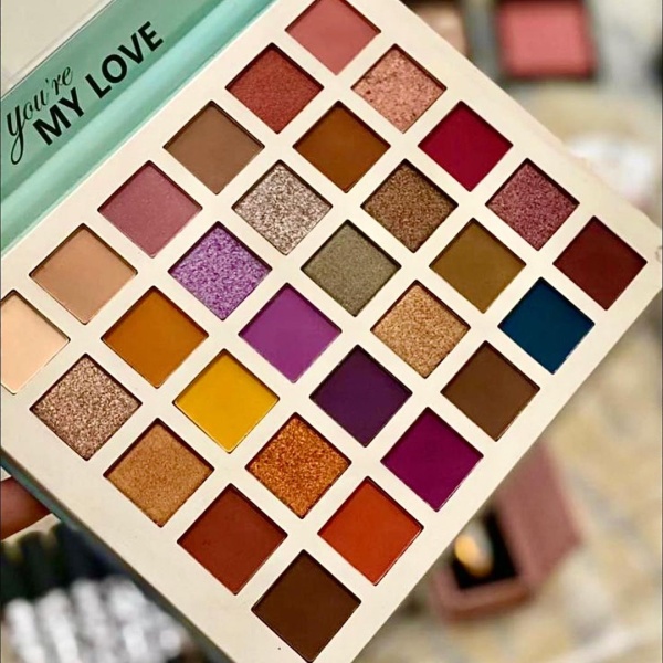 Eye shadow - Image 2